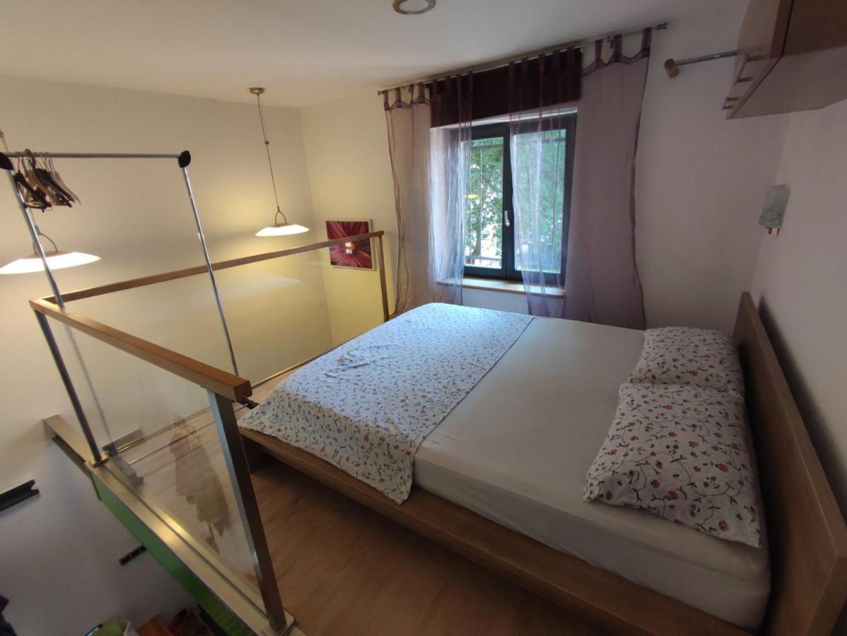 Studio Apartment Bombon Sarajevo Eksteriør billede